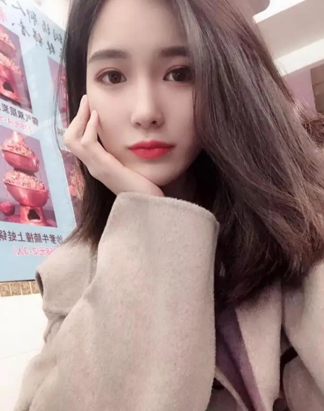 谢玲的第一张照片--邵阳相亲服务中心