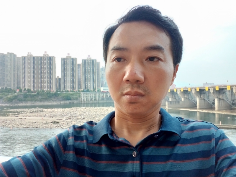 yangguang的第一张照片--邵阳相亲服务中心