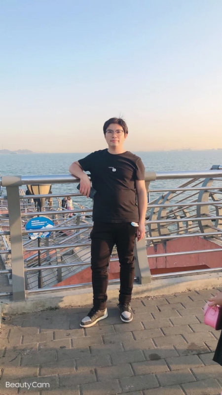 陆迅的第二张照片--邵阳相亲服务中心