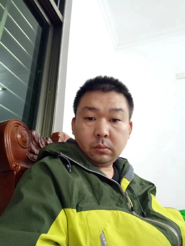 阿汤的第一张照片--邵阳相亲服务中心