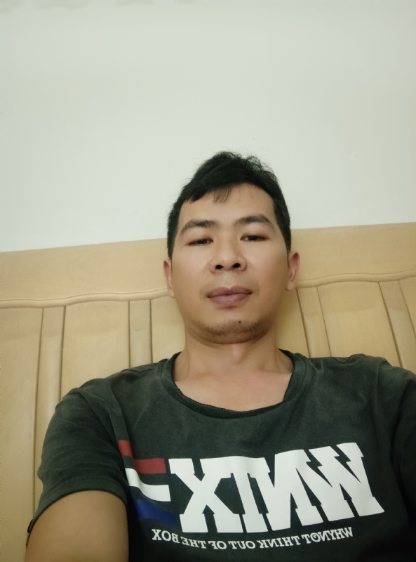 小伙子的第四张照片--邵阳相亲服务中心