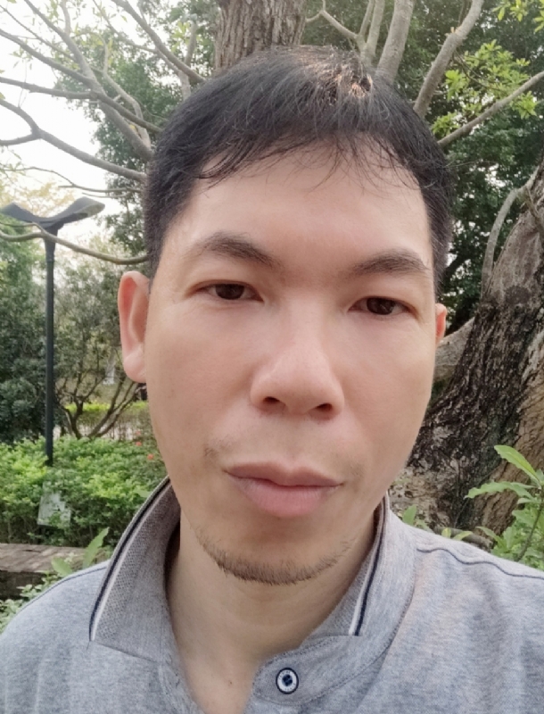 漂浮的云的第一张照片--邵阳相亲服务中心