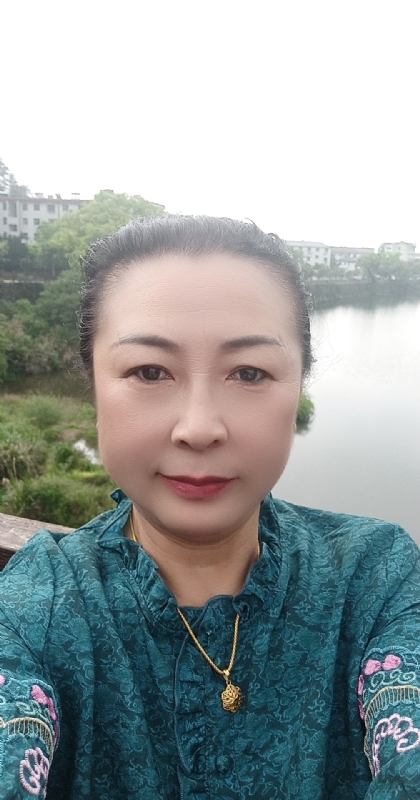 雨中情的第二张照片--邵阳相亲服务中心