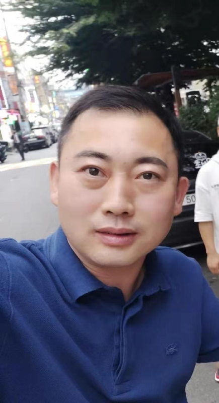 李龙的第一张照片--邵阳相亲服务中心