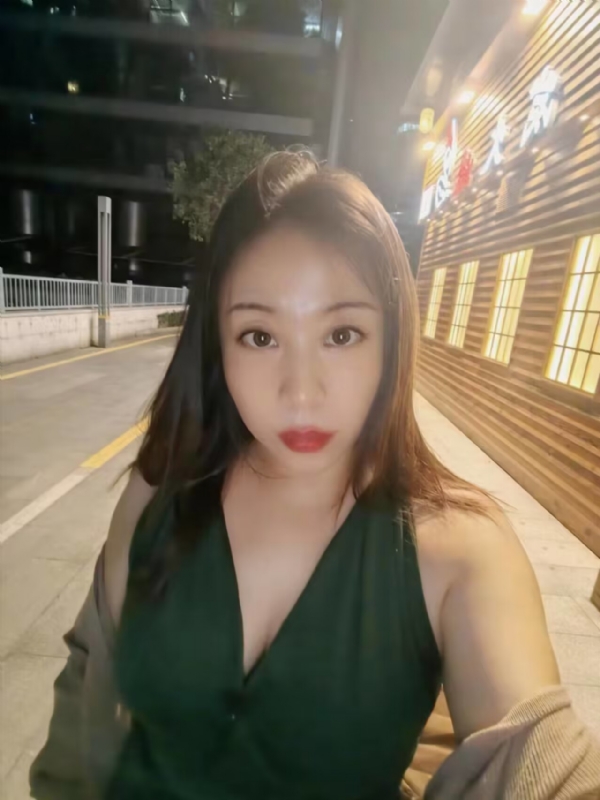 叶子青青的第三张照片--邵阳相亲服务中心