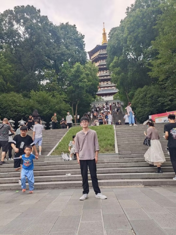 阳光男孩的第二张照片--邵阳相亲服务中心