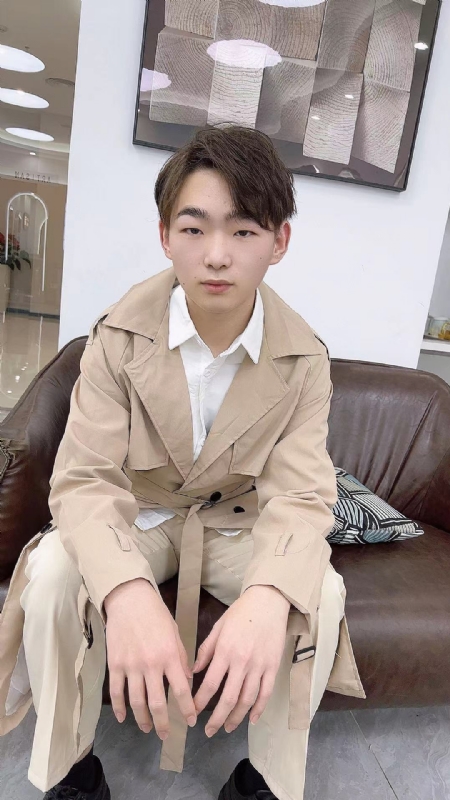 啊哲的第一张照片--邵阳相亲服务中心
