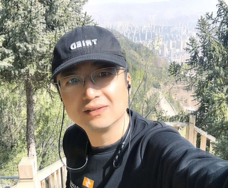 磐石的第一张照片--邵阳相亲服务中心