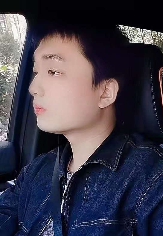 凉锦年的第一张照片--邵阳相亲服务中心