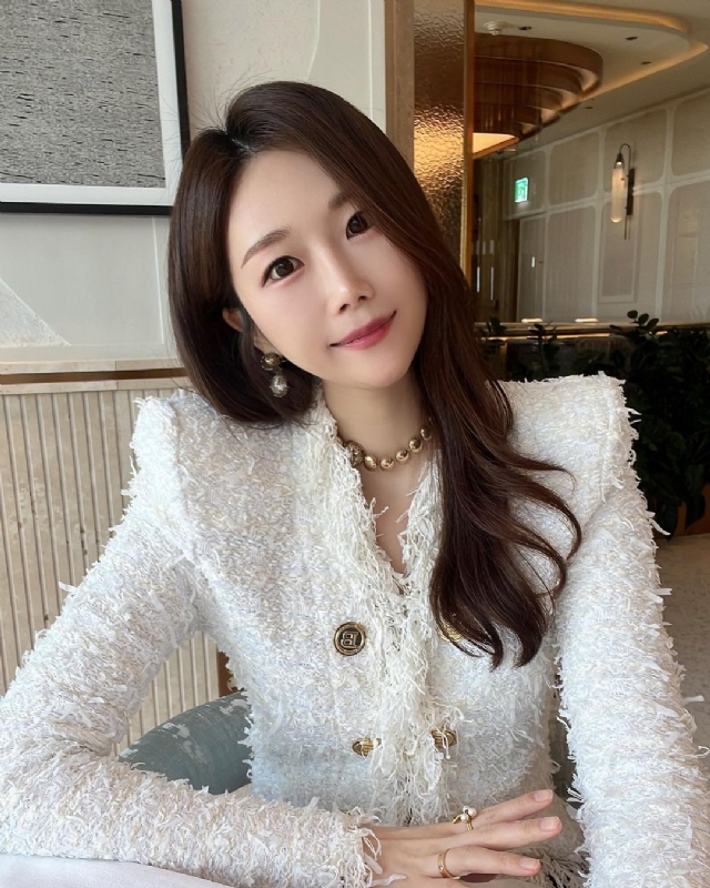 惠然的第一张照片--邵阳相亲服务中心