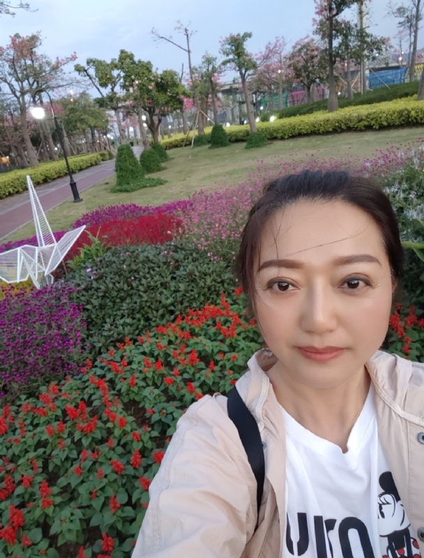 m云朵的第一张照片--邵阳相亲服务中心