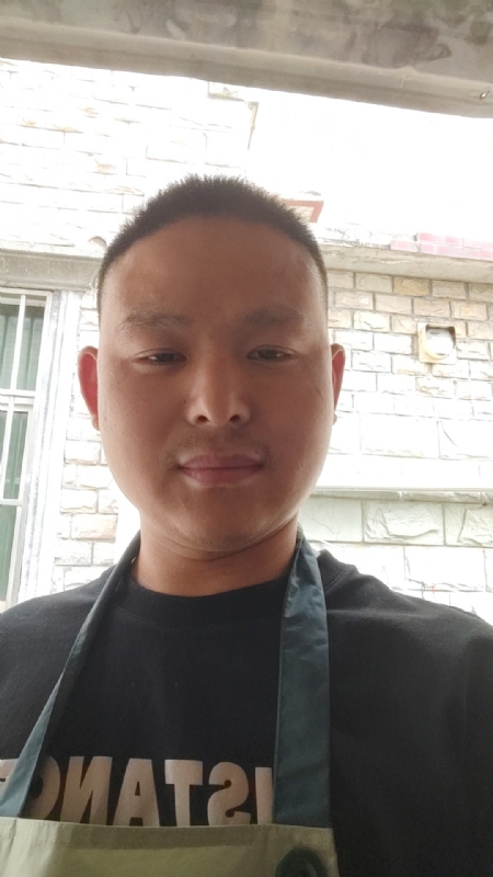 时光流逝的第二张照片--邵阳相亲服务中心