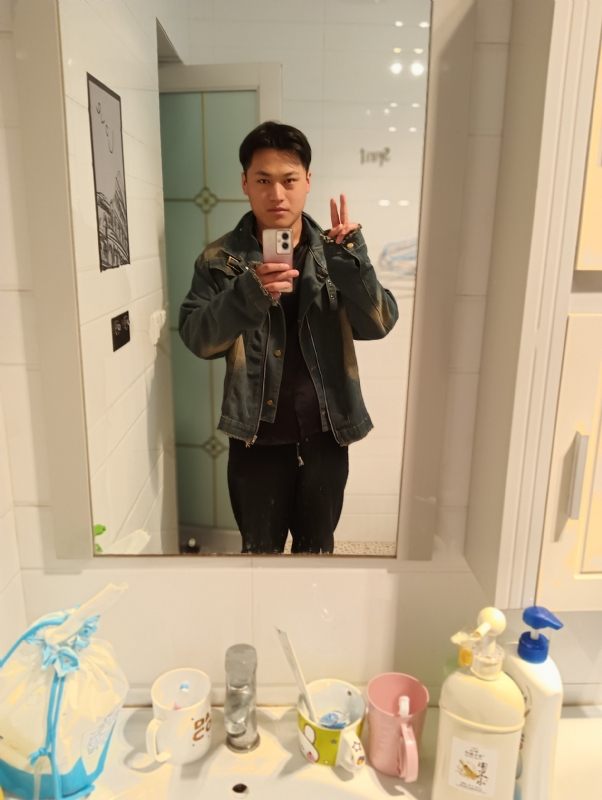 自律的MAN的第一张照片--邵阳相亲服务中心