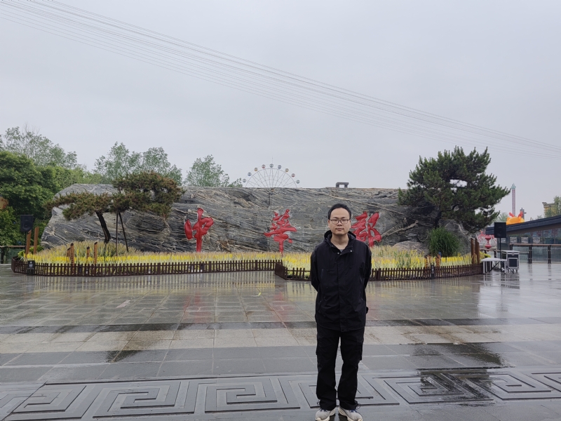 苏宾的第一张照片--邵阳相亲服务中心