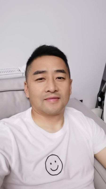 向阳而生的第一张照片--邵阳相亲服务中心