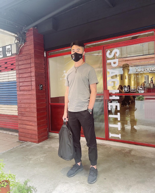 酒商安迪的第一张照片--邵阳相亲服务中心