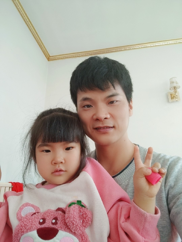 离异脱单的第一张照片--邵阳相亲服务中心