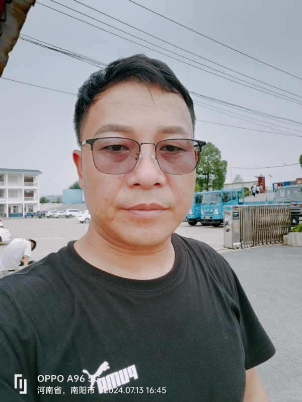 楚辞的第二张照片--邵阳相亲服务中心