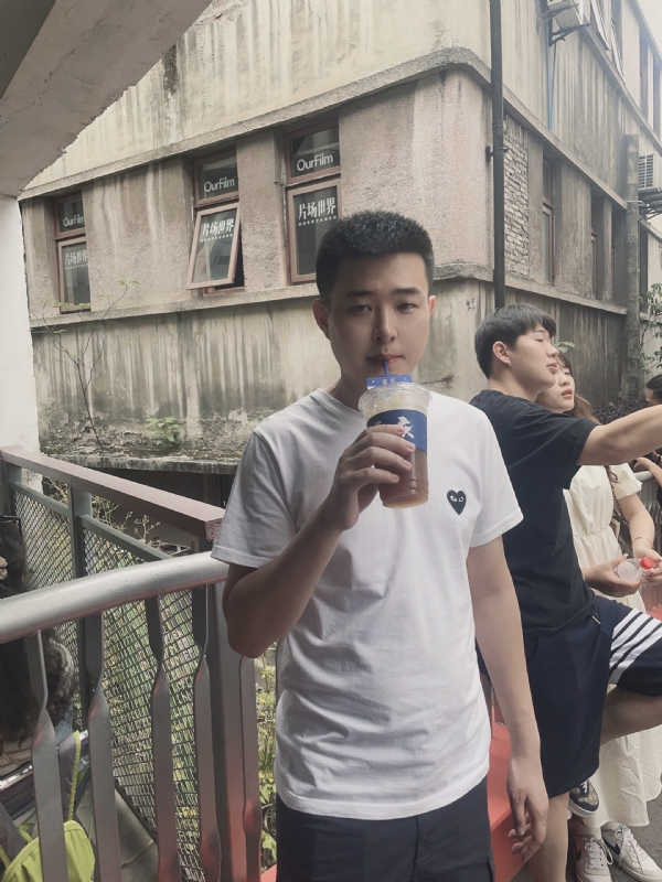 尚龙的第二张照片--邵阳相亲服务中心
