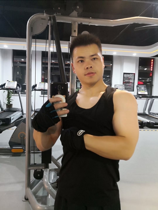 范迪塞尔的第二张照片--邵阳相亲服务中心