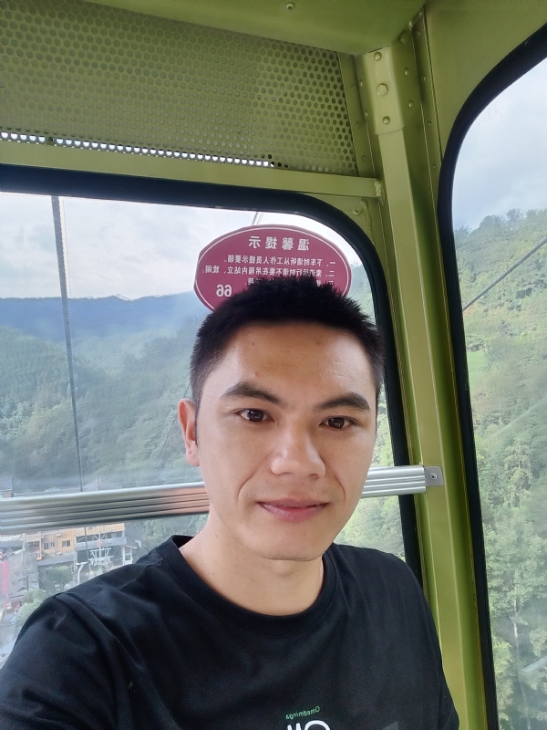 小鱼的第一张照片--邵阳相亲服务中心