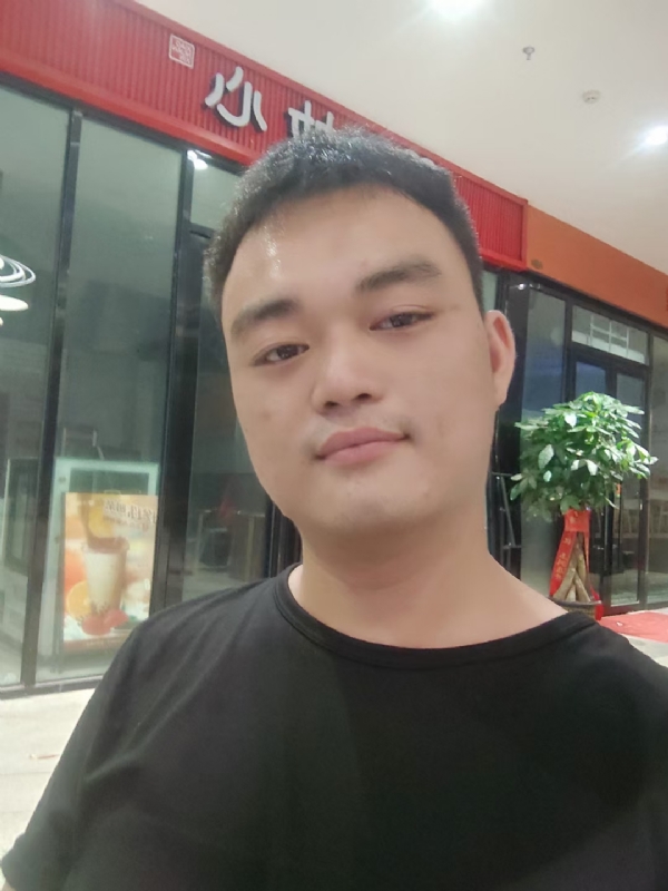 寻找另一半的第一张照片--邵阳相亲服务中心