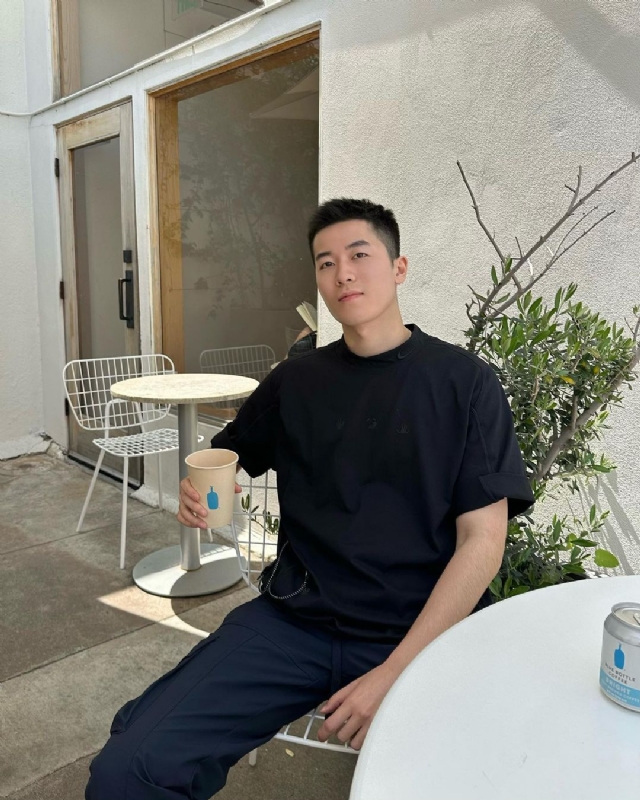 VV的第二张照片--邵阳相亲服务中心