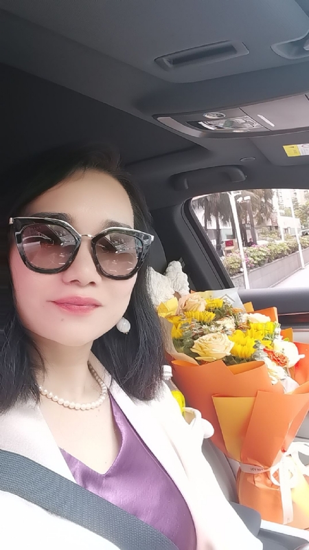 Apple的第一张照片--邵阳相亲服务中心