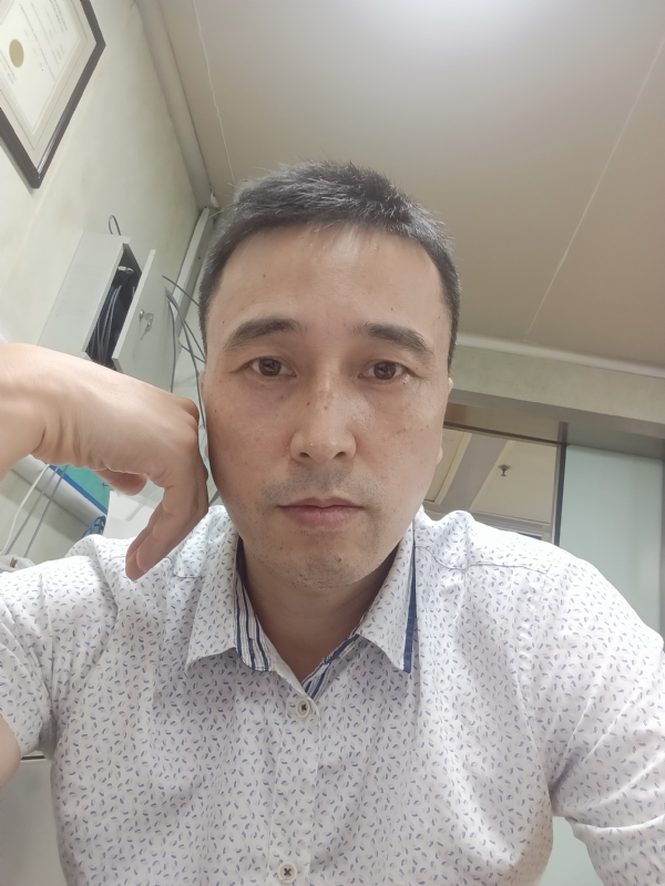 笑看一切的第三张照片--邵阳相亲服务中心