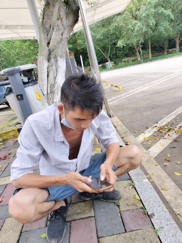 太累了的第一张照片--邵阳相亲服务中心