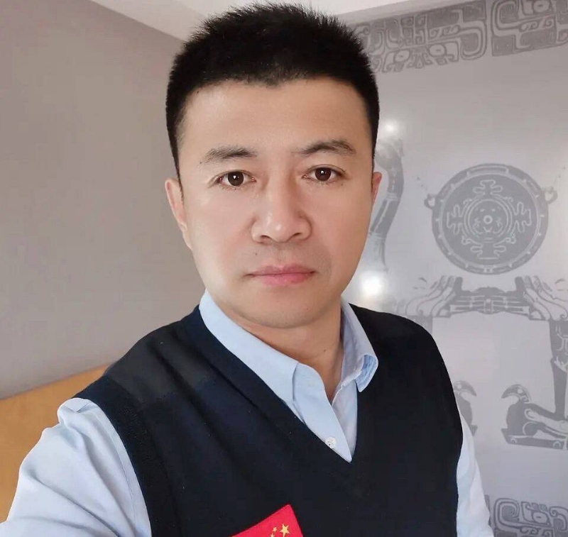 生在红旗下的第二张照片--邵阳相亲服务中心