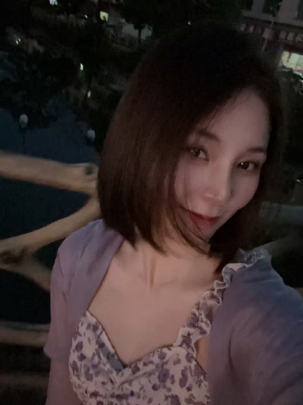 小小的第三张照片--邵阳相亲服务中心