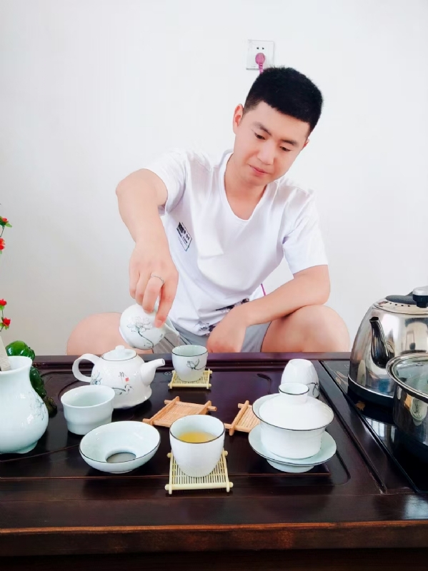 日月的第一张照片--邵阳相亲服务中心