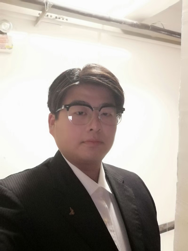 孤独一人的第一张照片--邵阳相亲服务中心