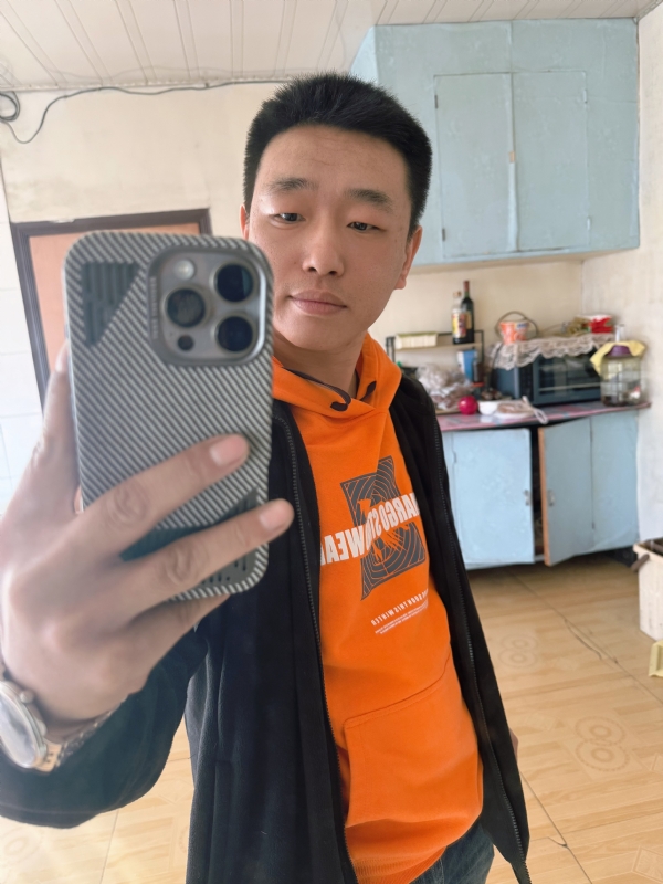 烟花易笑的第五张照片--邵阳相亲服务中心