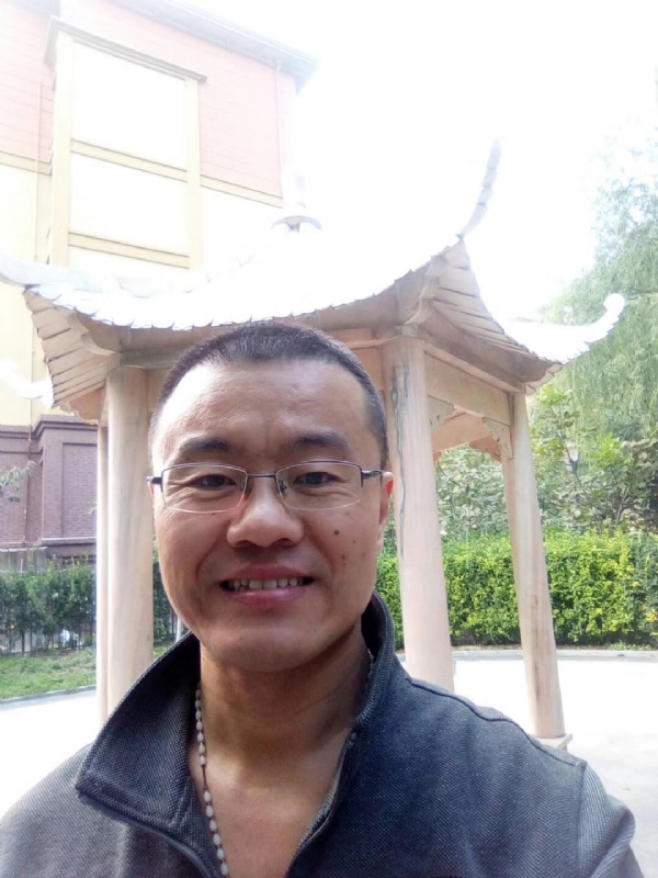 撸起袖子加油干的第一张照片--邵阳相亲服务中心