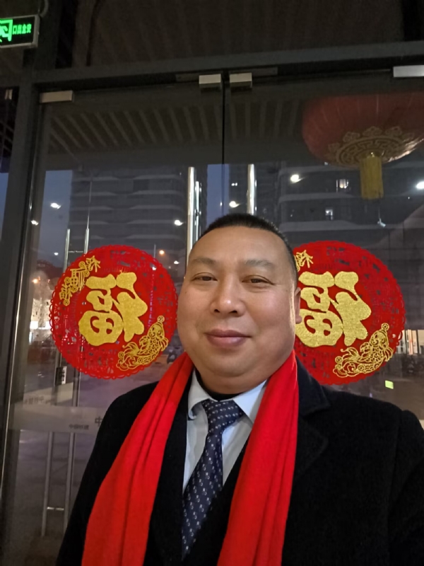 半百悟红尘的第一张照片--邵阳相亲服务中心