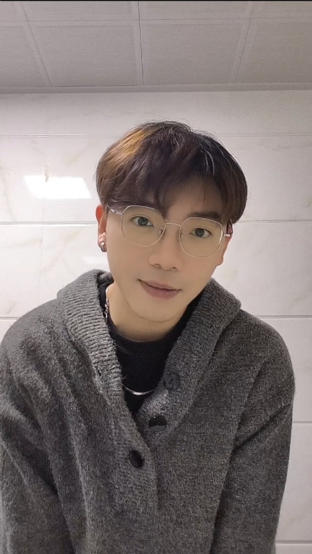 晚睡早起的第一张照片--邵阳相亲服务中心