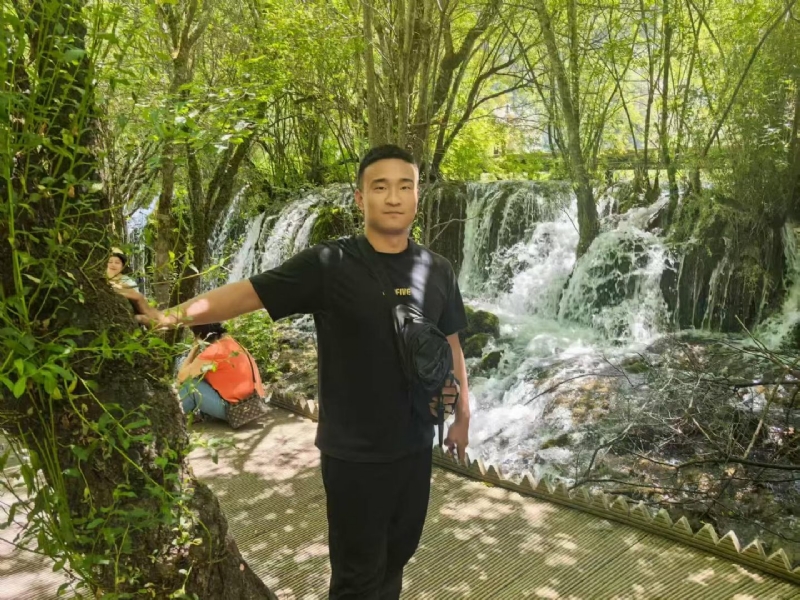 不管多累的第一张照片--邵阳相亲服务中心