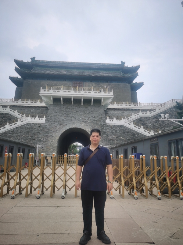 伟哥的第一张照片--邵阳相亲服务中心