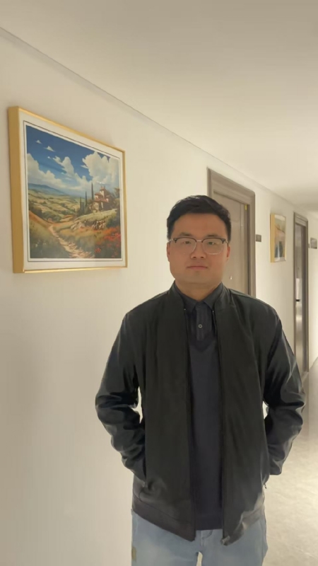 半瓶子的第二张照片--邵阳相亲服务中心